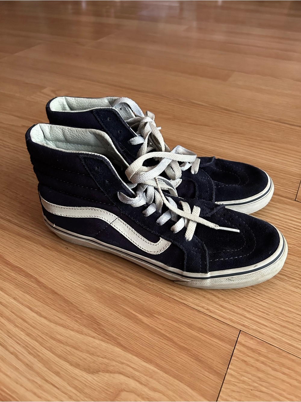 Van Sk8 Dark Navy High Top Sneakers Men’s 5.5 Women’s 7